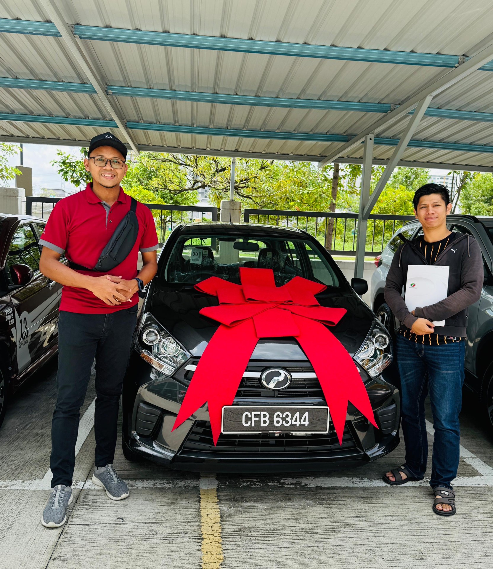 Happy Perodua customer delivery 4
